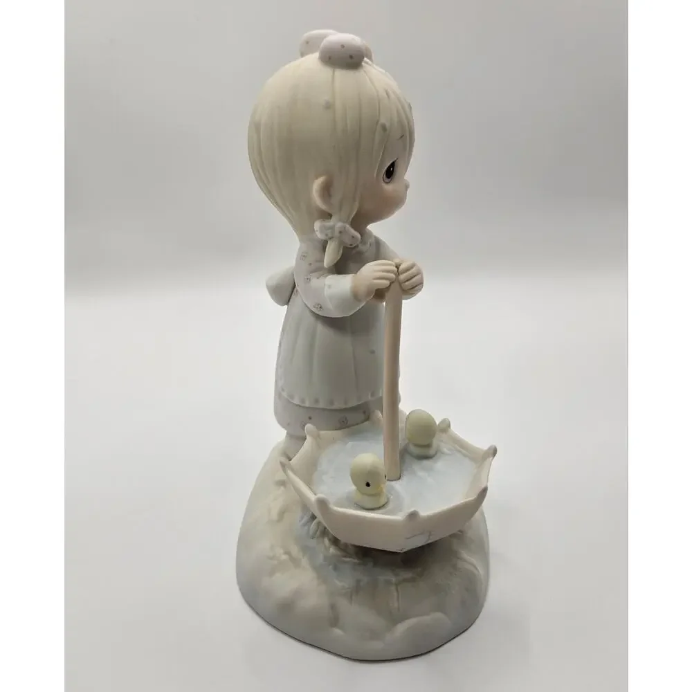 Precious Moments Let Love Reign E-9273 1982 Girl Umbrella Ducks Enesco Figurine